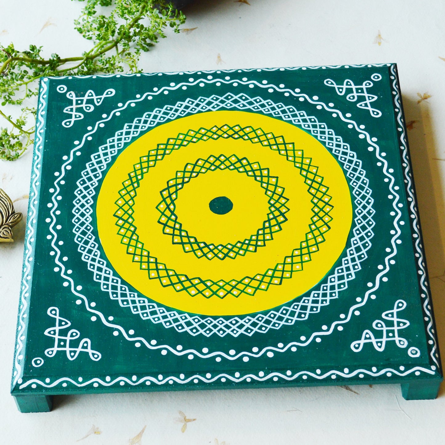Hand-Painted Kolam Manai – Green & Yellow Wooden Chowki For Puja Decor