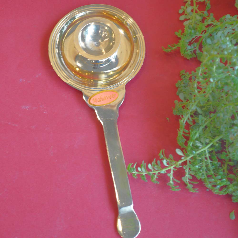 Eternal Pancha Aarthi – Brass Aarti Plate with Handle for Spiritual Rituals