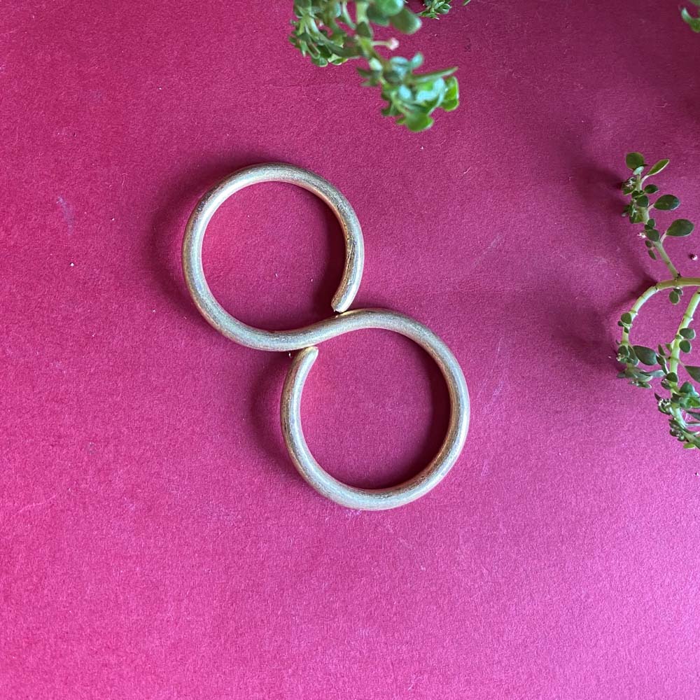 Eternal Brass Chain Ring, smooth and polished brass ring for crafting and decoration.