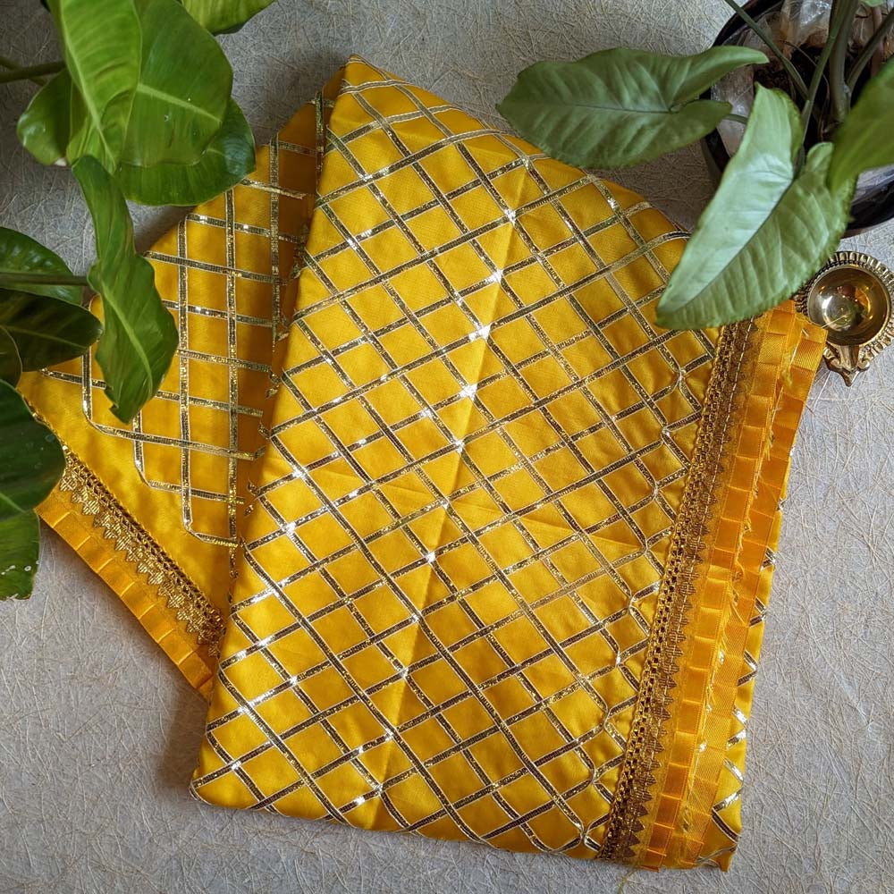 Gold Chunari - 1 Meter
