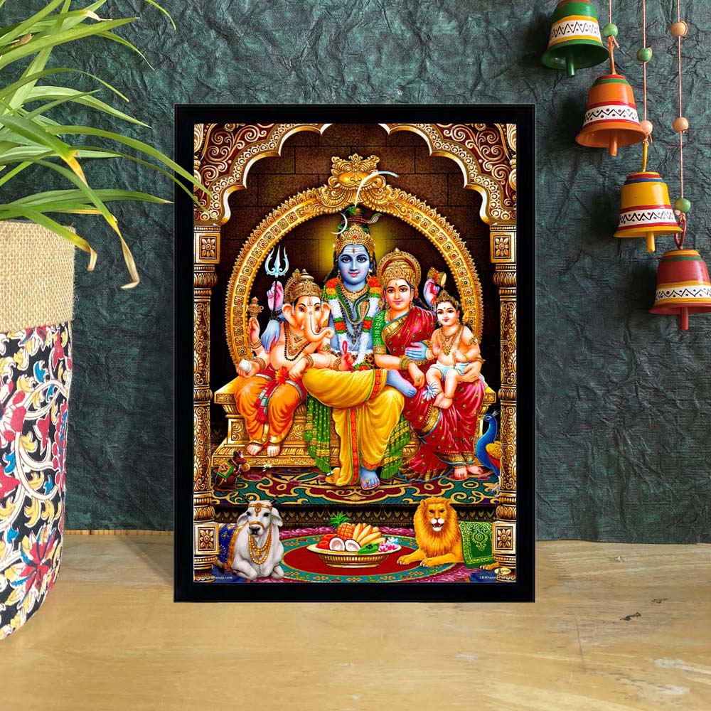 Colorful fiber artwork of Shiva family featuring Lord Shiva, Parvati, Ganesha, and Kartikeya, with intricate detailing.
