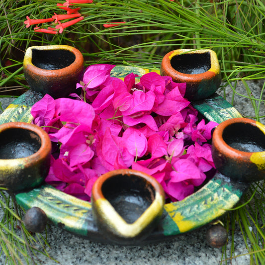 Earthen Urli With Deepam Holders