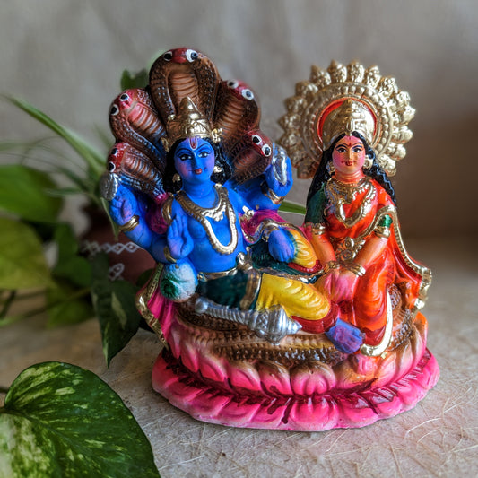 Lakshmi Narayana Navaratri Traditional Golu Doll