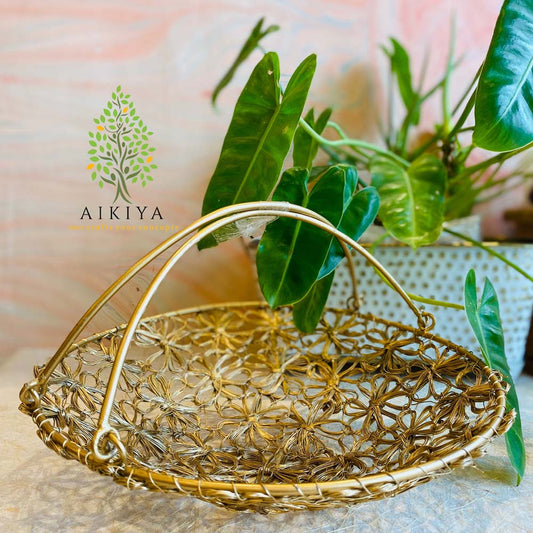 Decorative Metal Wire Basket With Handle