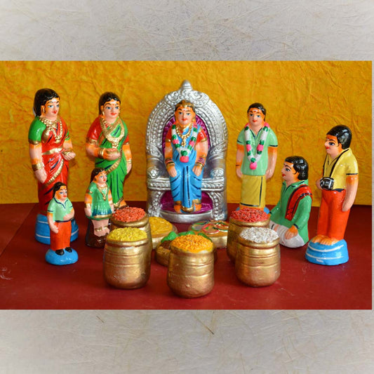 Valakappu Set Navaratri Traditional Golu Doll