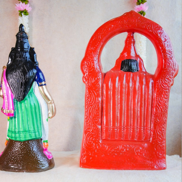Handcrafted Navarathri Golu Dolls of Parthasarathy Perumal in standalone and Thiruvatchi forms, painted in vibrant colors.