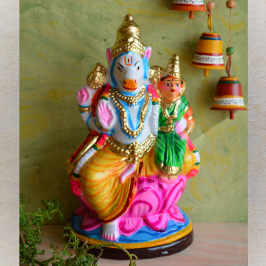 Hygreevar Navaratri Traditional Golu Doll