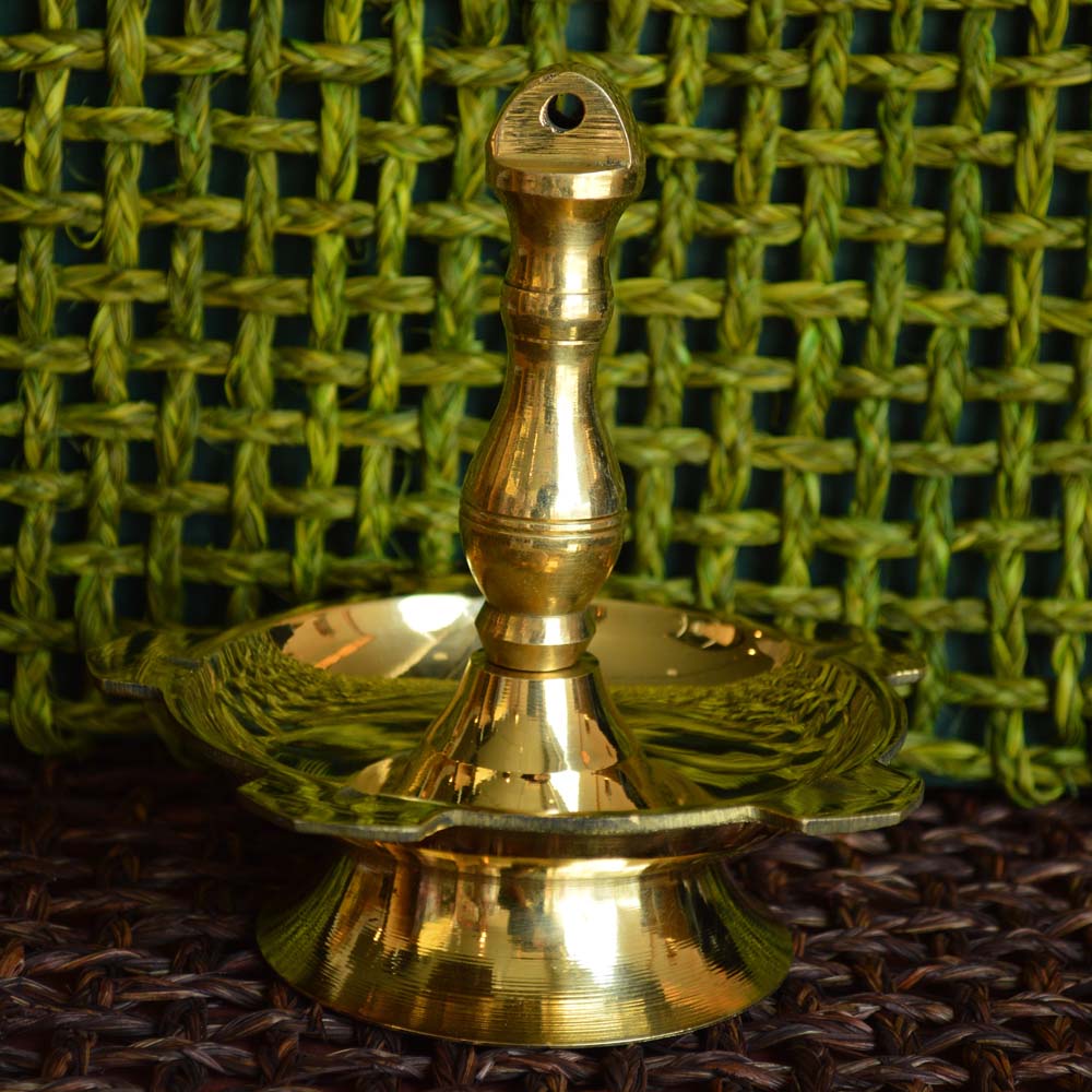 Eternal Sara Villakku 5 – Traditional Brass Oil Lamp for Rituals and Poojas